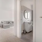 Апартаменты Penthouse With Terrace & Parking