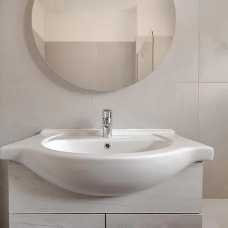 Penthouse With Terrace & Parking