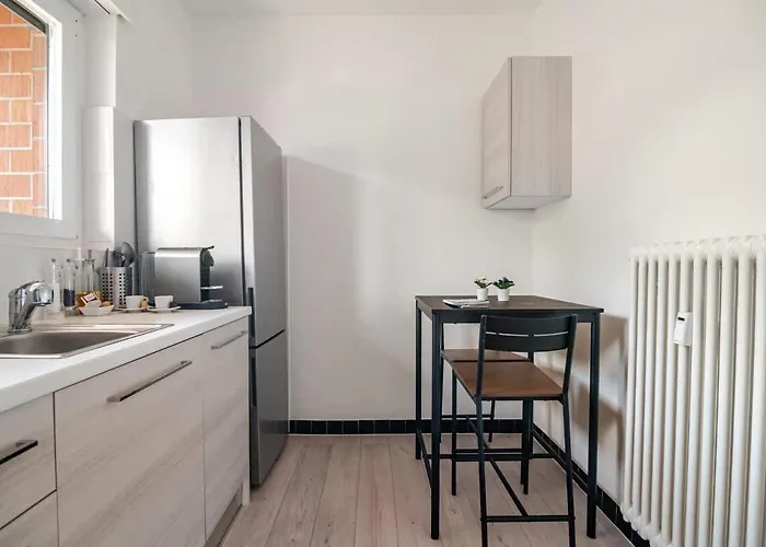 Appartement Penthouse With Terrace & Parking *