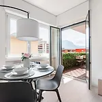 Penthouse With Terrace & Parking *