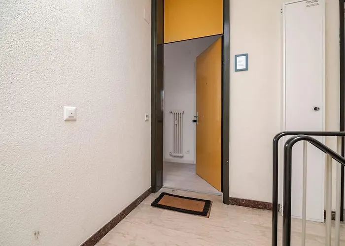 Penthouse With Terrace & Parking * Lugano